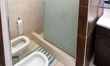 CASA EN VENTA CAPITAN BERMUDEZ CON PILETA