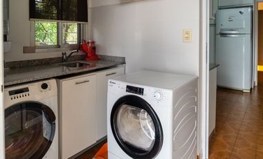 CASA EN VENTA CAPITAN BERMUDEZ CON PILETA