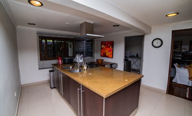 Gino Giradi/Colegio Mayflower - Casa - Venta