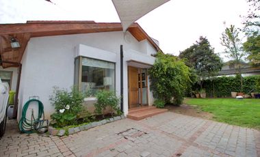 Casa en arriendo en VITACURA