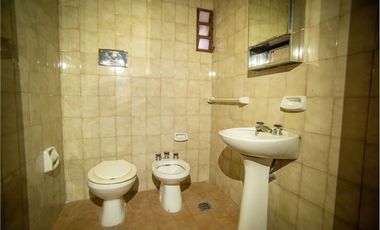 Local Comercial en pleno centro de la ciudad!!!