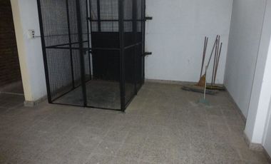 VENTA SALÓN COMERCIAL