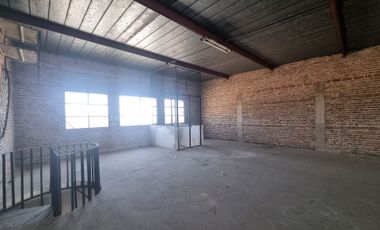 VENTA SALÓN COMERCIAL
