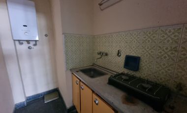 VENTA SALÓN COMERCIAL