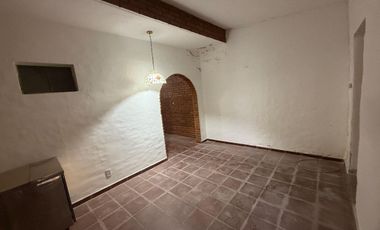 SE VENDE CASA AMEGHINO SUD DOS DORM COCHERA DOBLE