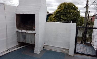 Casa con 7 Dptos: Oportunidad en Cerro Norte