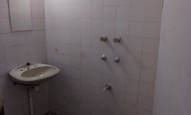 Casa con 7 Dptos: Oportunidad en Cerro Norte