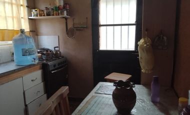 Casa con 7 Dptos: Oportunidad en Cerro Norte