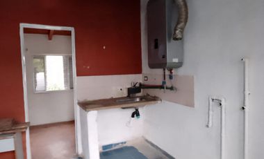 Casa con 7 Dptos: Oportunidad en Cerro Norte