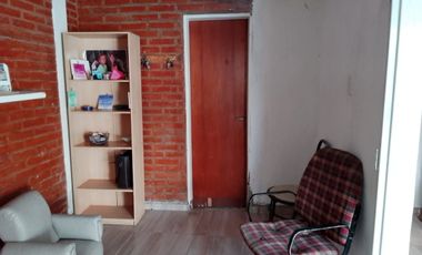 Casa con 7 Dptos: Oportunidad en Cerro Norte