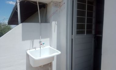 Casa con 7 Dptos: Oportunidad en Cerro Norte