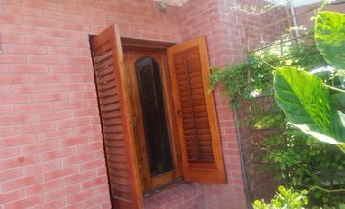 Casa con 7 Dptos: Oportunidad en Cerro Norte