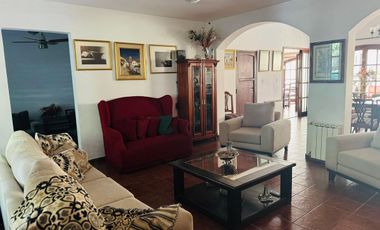 CASA BARRIO CERRADO COSTAVERDE 3 DORMITORIOS VENTA