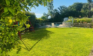 CASA BARRIO CERRADO COSTAVERDE 3 DORMITORIOS VENTA