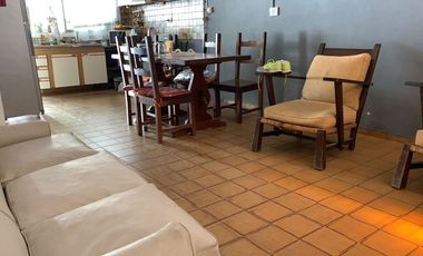 VENTA CASA BARRIO LOS GRANADOS 3 DORM MAS DEPTO