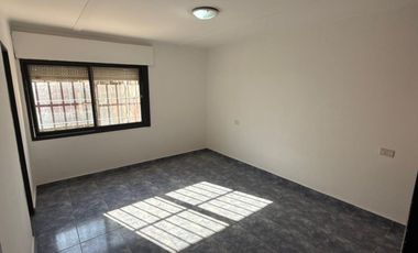 OPORTUNIDAD CASA 3 DORM EN SAN SALVADOR