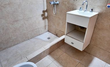 VENTA DPTO 2 AMBIENTES EN BERAZATEGUI