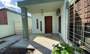 VENTA CASA 4 AMB, VILLA DE MAYO, APTO CREDITO