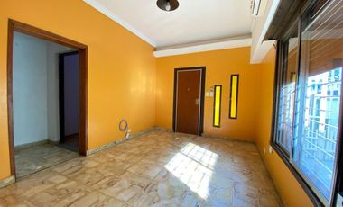 VENTA CASA 4 AMB, VILLA DE MAYO, APTO CREDITO