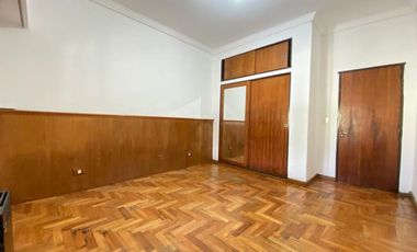 VENTA CASA 4 AMB, VILLA DE MAYO, APTO CREDITO