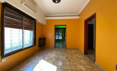 VENTA CASA 4 AMB, VILLA DE MAYO, APTO CREDITO