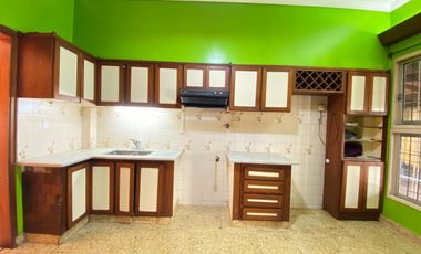 VENTA CASA 4 AMB, VILLA DE MAYO, APTO CREDITO