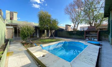 VENTA CASA 4 AMB, VILLA DE MAYO, APTO CREDITO