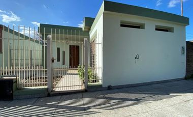 VENTA CASA 4 AMB, VILLA DE MAYO, APTO CREDITO