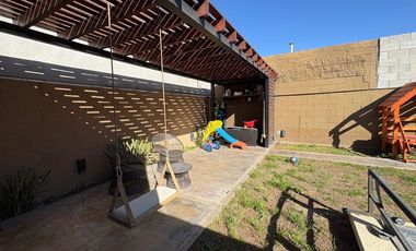 VENTA CASA 3 DORMITORIOS PLOTTIER APTA CREDITO