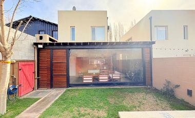 VENTA CASA 3 DORMITORIOS PLOTTIER APTA CREDITO