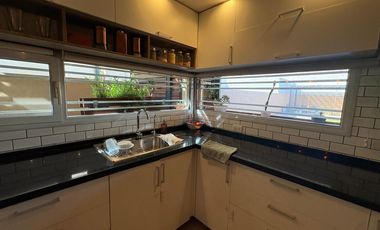 VENTA CASA 3 DORMITORIOS PLOTTIER APTA CREDITO