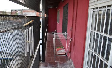 SE VENDE CASA CON PILETA EN LIBERTAD