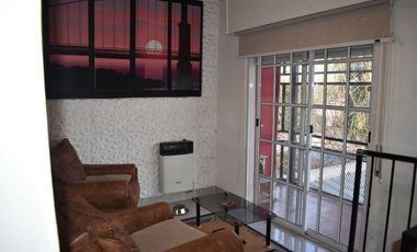 SE VENDE CASA CON PILETA EN LIBERTAD