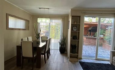 Casa en Arriendo en Calle AMADOR ÁNGEL MILLA, Peñuelas