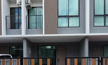 4 Bedroom Townhouse for rent at Nue Connex House Don Mueang