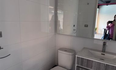 Oficina en Arriendo en Amplia oficina a 0.328 x m2 en mejor sector de negocios de La Dehesa