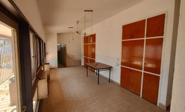 VENTA CASA  ALTAMIRA 5 DORM A REMODELAR