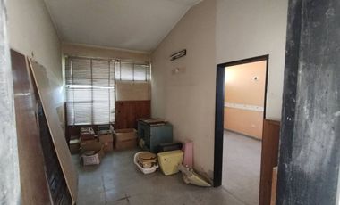 VENTA CASA  ALTAMIRA 5 DORM A REMODELAR