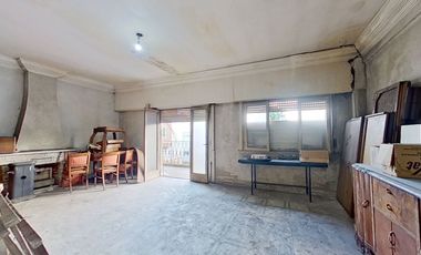 VENTA PH 4 AMB c/dep + terraza propia en Liniers