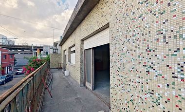 VENTA PH 4 AMB c/dep + terraza propia en Liniers