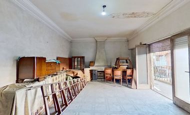 VENTA PH 4 AMB c/dep + terraza propia en Liniers