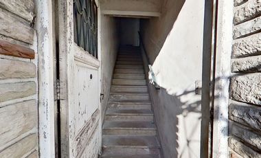 VENTA PH 4 AMB c/dep + terraza propia en Liniers