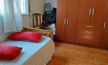 Venta excelente Casa 4 ambientes Libertad Merlo