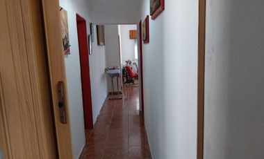 Venta excelente Casa 4 ambientes Libertad Merlo