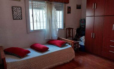 Venta excelente Casa 4 ambientes Libertad Merlo