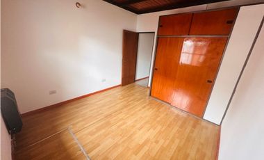 Se alquila dúplex 2 dorm en B° Alta  Córdoba