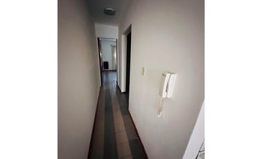 Se alquila departamento de 1 dorm en B° Alta Córdoba