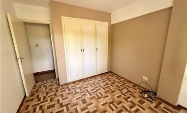 LATORRE PROP. ALQUILA DEPTO 4 AMBIENTES CON BALCON