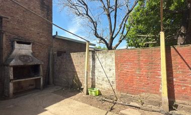 VENTA CASA A DOS CUADRAS DE AVENIDA -PILAR, STA FE