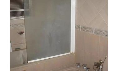 CHALET 5 AMBIENTES CON PISCINA